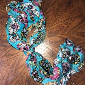 Sugar skull scarf. Blue